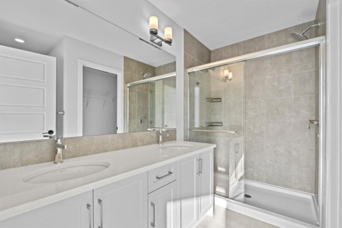 153 Edith Way Nw, Calgary, AB - Indoor Photo Showing Bathroom