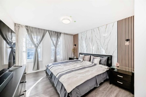 435 Coventry Road Ne, Calgary, AB - Indoor Photo Showing Bedroom
