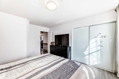 435 Coventry Road Ne, Calgary, AB - Indoor Photo Showing Bedroom