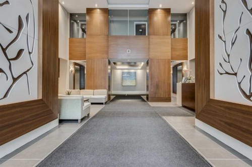 251-222 Riverfront Avenue Sw, Calgary, AB - Indoor Photo Showing Other Room