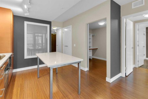 251-222 Riverfront Avenue Sw, Calgary, AB - Indoor Photo Showing Other Room
