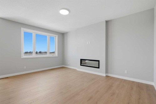 139 Belvedere Crescent Se, Calgary, AB - Indoor