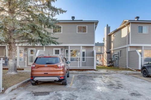 172 Riverglen Park Se, Calgary, AB - Outdoor