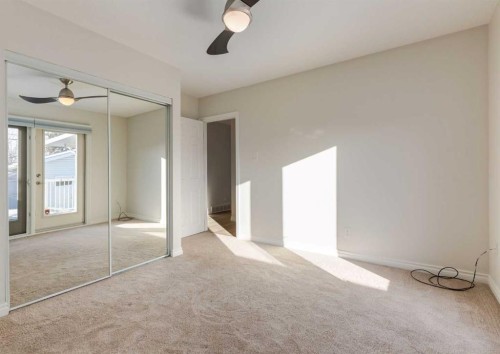 367 Acadia Drive Se, Calgary, AB - Indoor Photo Showing Other Room