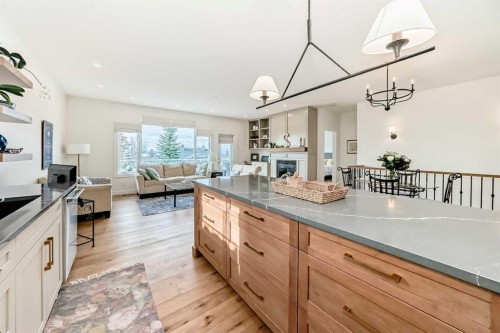 44 Eagleview Heights, Cochrane, AB - Indoor Photo Showing Kitchen