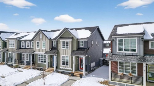29 Carringvue Way Nw, Calgary, AB - Outdoor With Facade
