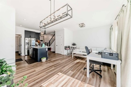 91 Walcrest Way Se, Calgary, AB - Indoor