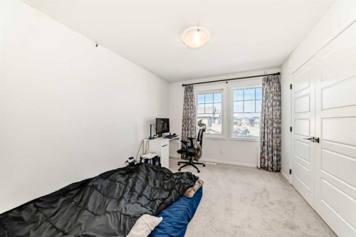 91 Walcrest Way Se, Calgary, AB - Indoor Photo Showing Office