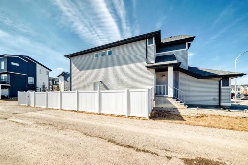 91 Walcrest Way Se, Calgary, AB - Outdoor