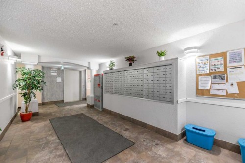 1102-6224 17 Avenue Se, Calgary, AB - Indoor Photo Showing Other Room