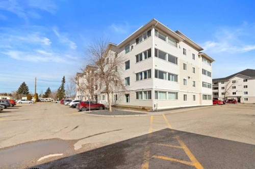 1102-6224 17 Avenue Se, Calgary, AB - Outdoor
