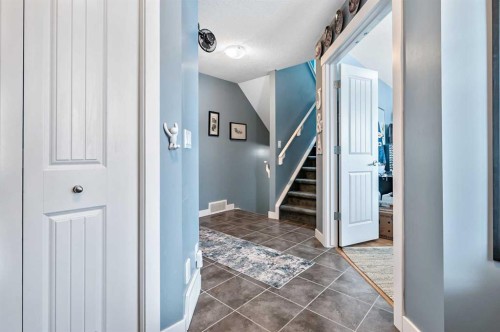 61 Drake Landing Loop, Okotoks, AB - Indoor Photo Showing Other Room