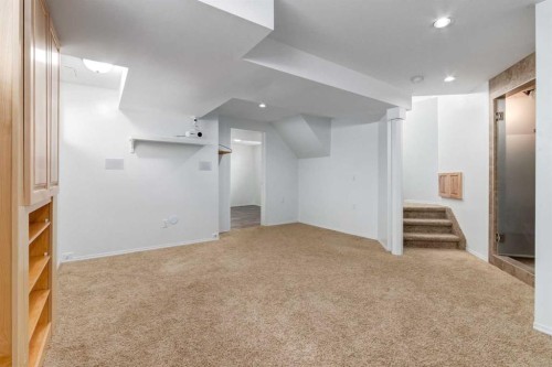15770 Everstone Road Sw, Calgary, AB - Indoor Photo Showing Other Room