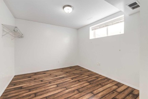 15770 Everstone Road Sw, Calgary, AB - Indoor Photo Showing Other Room