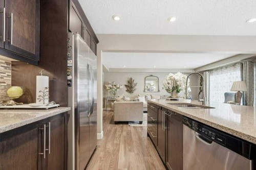 148 Viewpointe Terrace, Chestermere, AB - Indoor Photo Showing Kitchen With Upgraded Kitchen