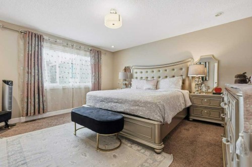 148 Viewpointe Terrace, Chestermere, AB - Indoor Photo Showing Bedroom