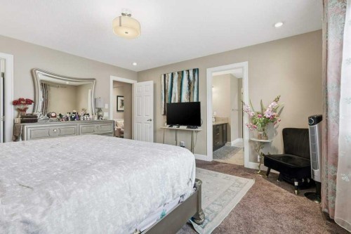 148 Viewpointe Terrace, Chestermere, AB - Indoor Photo Showing Bedroom