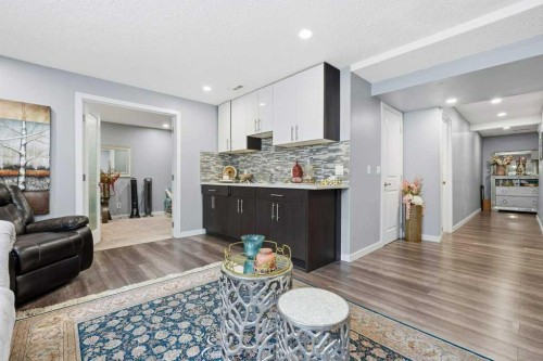 148 Viewpointe Terrace, Chestermere, AB - Indoor Photo Showing Living Room