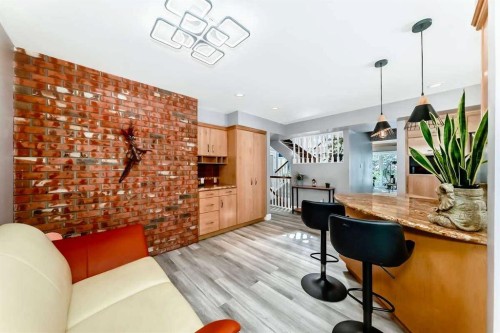 2002 Pump Hill Way Sw, Calgary, AB - Indoor