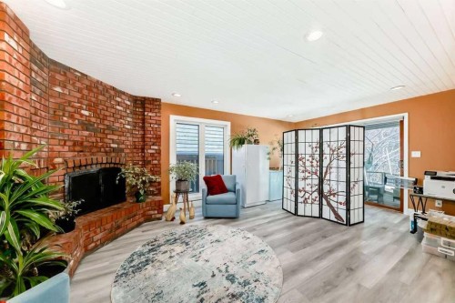 2002 Pump Hill Way Sw, Calgary, AB - Indoor