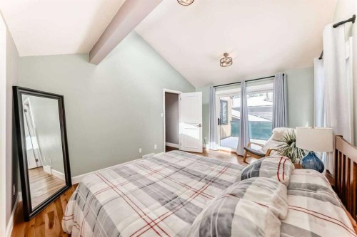 2002 Pump Hill Way Sw, Calgary, AB - Indoor Photo Showing Bedroom