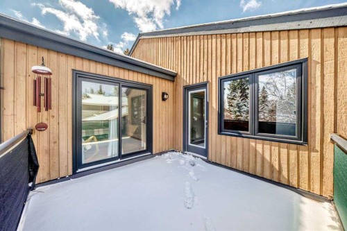 2002 Pump Hill Way Sw, Calgary, AB - Outdoor With Exterior