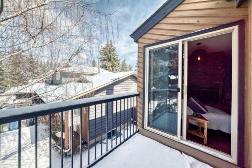 2002 Pump Hill Way Sw, Calgary, AB - Outdoor With Exterior