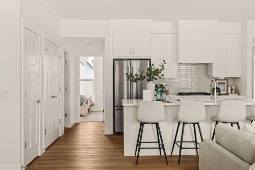 615 Sovereign Common Sw, Calgary, AB - Indoor Photo Showing Kitchen With Upgraded Kitchen