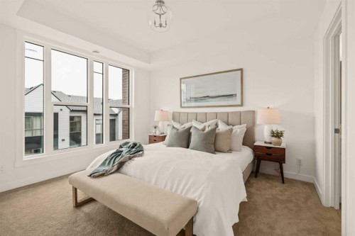 615 Sovereign Common Sw, Calgary, AB - Indoor Photo Showing Bedroom
