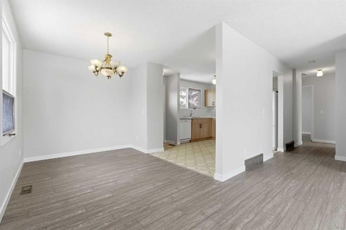 32 Fonda Mews Se, Calgary, AB - Indoor Photo Showing Other Room