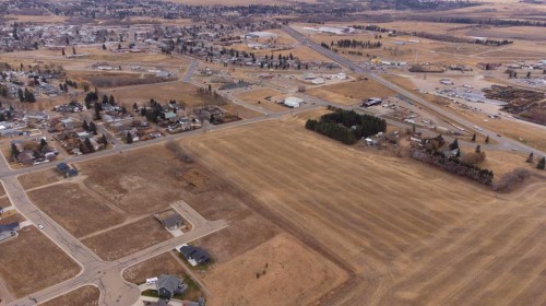 6302 48 Avenue, Ponoka, AB 