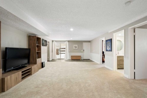 6607 Silver Springs Crescent Nw, Calgary, AB - Indoor