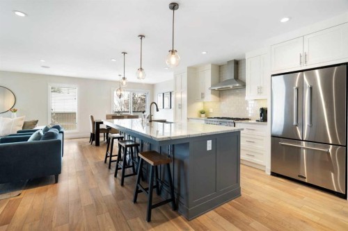 6607 Silver Springs Crescent Nw, Calgary, AB - Indoor Photo Showing Kitchen With Upgraded Kitchen