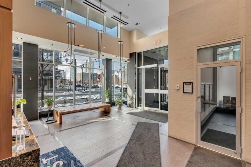 1003-550 Riverfront Avenue Se, Calgary, AB - Indoor Photo Showing Other Room