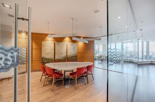 1003-550 Riverfront Avenue Se, Calgary, AB - Indoor