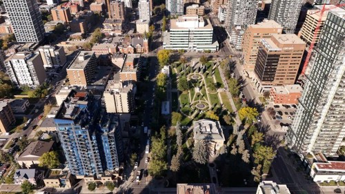 1003-550 Riverfront Avenue Se, Calgary, AB - Outdoor