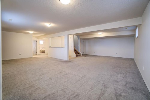 8 Link Spur, Claresholm, AB - Indoor Photo Showing Other Room
