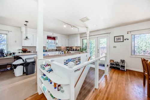 2328 Capitol Hill Crescent Nw, Calgary, AB - Indoor