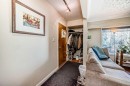 2328 Capitol Hill Crescent Nw, Calgary, AB  - Indoor Photo Showing Other Room 