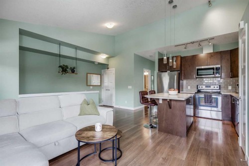 132 Evanscrest Gardens Nw, Calgary, AB - Indoor Photo Showing Kitchen