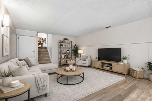 247 Parkwood Close Se, Calgary, AB - Indoor Photo Showing Living Room