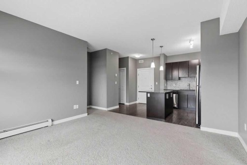 439-23 Millrise Drive Sw, Calgary, AB - Indoor Photo Showing Kitchen