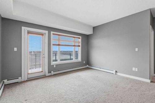 439-23 Millrise Drive Sw, Calgary, AB - Indoor Photo Showing Other Room
