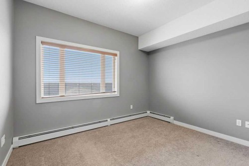 439-23 Millrise Drive Sw, Calgary, AB - Indoor Photo Showing Other Room