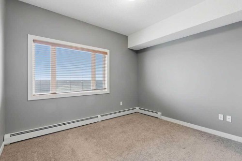 439-23 Millrise Drive Sw, Calgary, AB - Indoor Photo Showing Other Room
