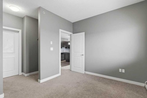 439-23 Millrise Drive Sw, Calgary, AB - Indoor Photo Showing Other Room