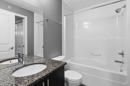 439-23 Millrise Drive Sw, Calgary, AB - Indoor Photo Showing Bathroom