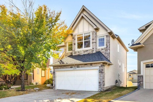 139 Coopers Hill SW Airdrie, AB T4B 0B9