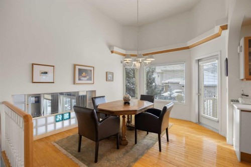19 Hawkmount Heights Nw, Calgary, AB - Indoor Photo Showing Dining Room