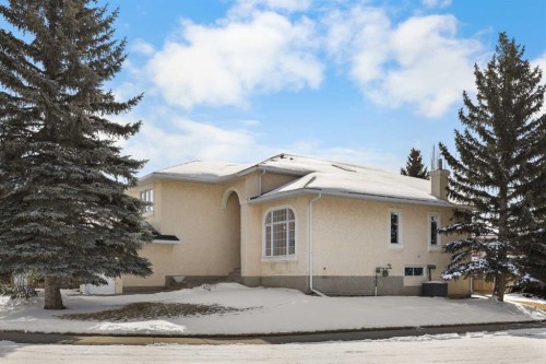 19 Hawkmount Heights Nw, Calgary, AB - Outdoor